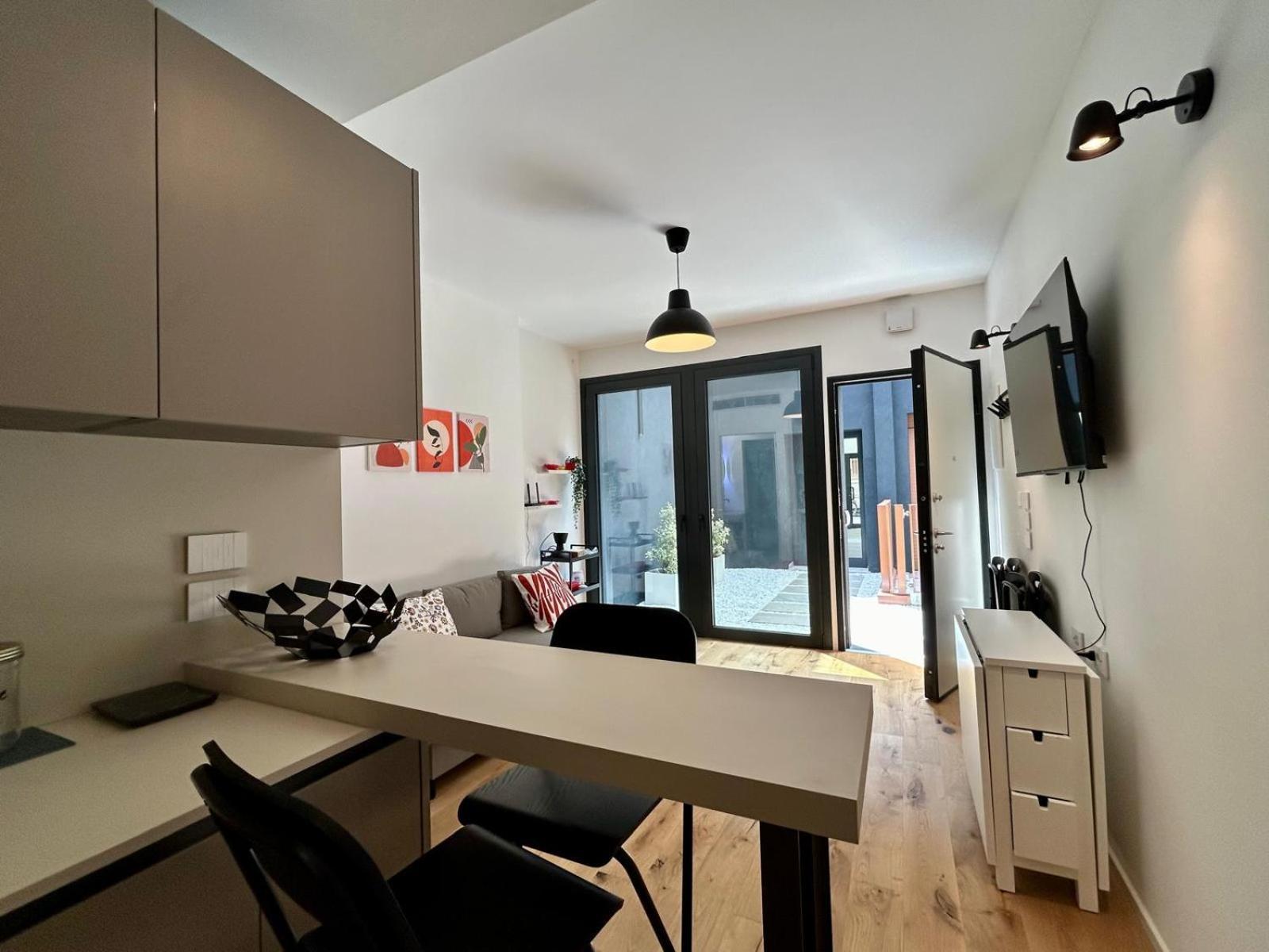 Kibilu Luxury Apt With Terrace, Isola District And Near Garibaldi Station Milánó Kültér fotó