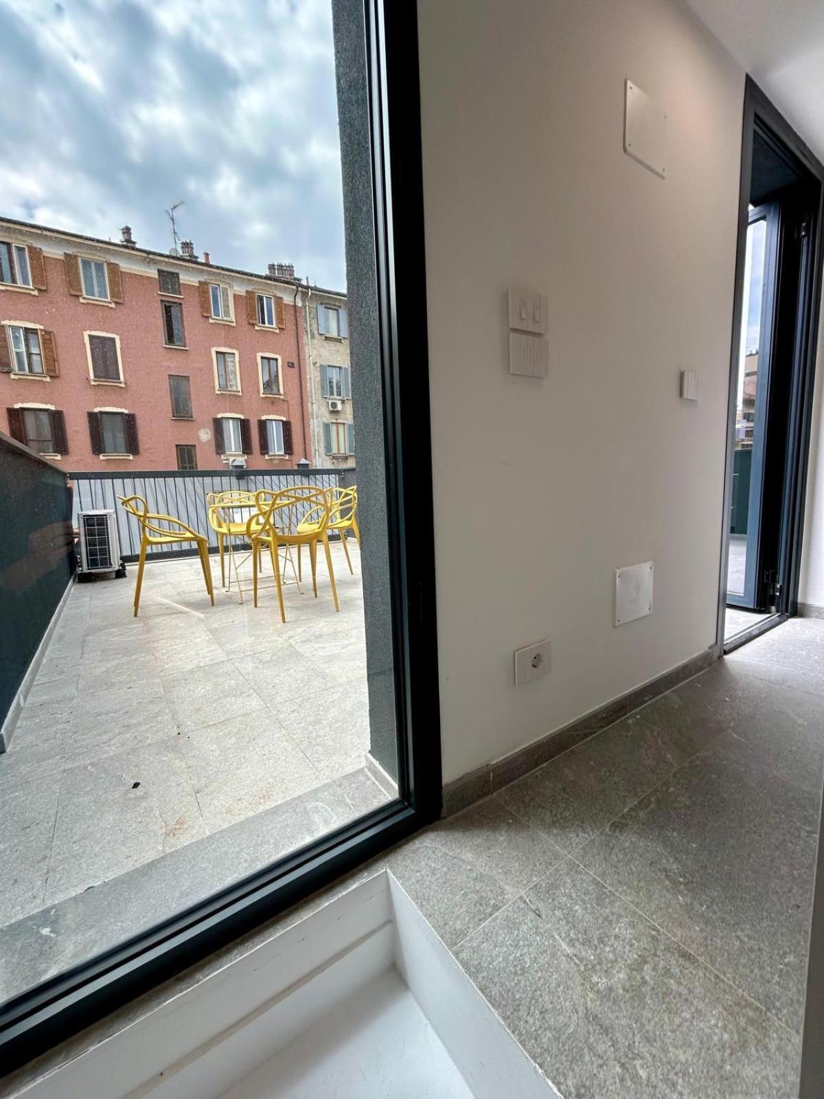 Kibilu Luxury Apt With Terrace, Isola District And Near Garibaldi Station Milánó Kültér fotó